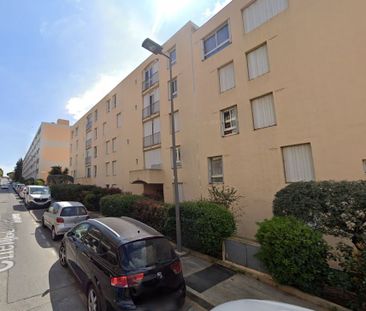Location Appartement 1 pièce 24m² VALLAURIS 06220 - Photo 4