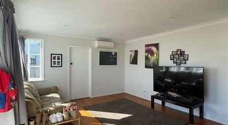 Lovely family home - Photo 4