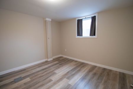 2 Bedroom Lower Unit in the North End!! - Photo 3