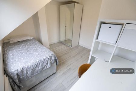 3 bedroom maisonette to rent - Photo 5