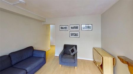 1 bedroom flat to rent - Photo 2
