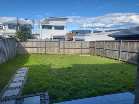 Oran Park - Photo 2