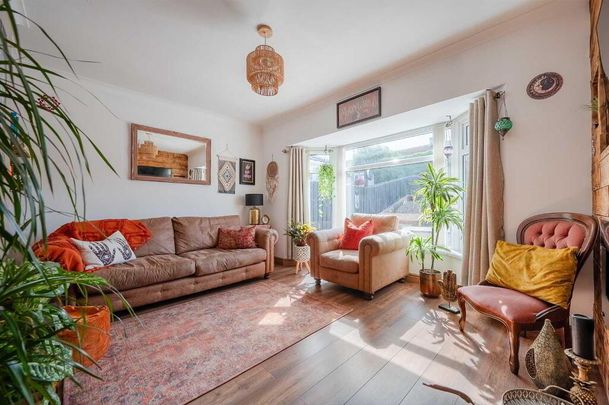 38 Creevy Avenue, Belfast, BT5 7PN - Photo 1