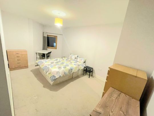 RM1 St. Ives Place | Poplar | London | E14 0HX - Photo 1