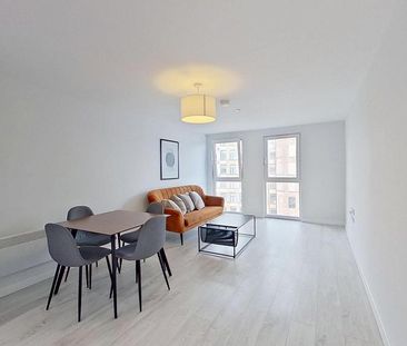 2 bedroom flat to rent - Photo 2