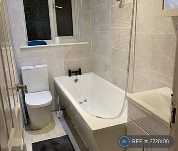 2 bedroom end of terrace house to rent - Photo 3