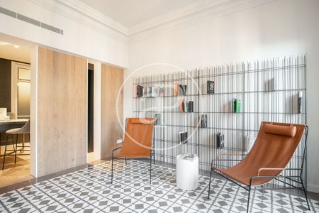 Apartment for rent in the center of Eixample - Photo 2