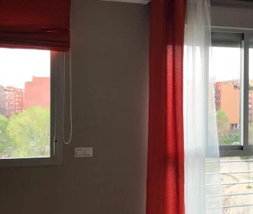 Piso de alquiler en Calle Dámaso Alonso, 2, Ensanche - Foto 2