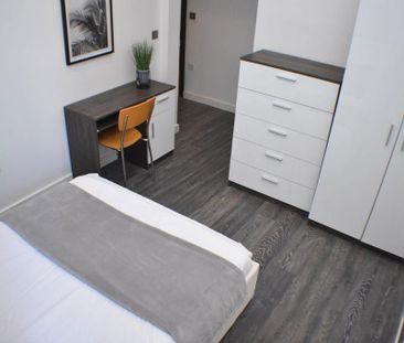 1 bedroom in a house share to rent - Photo 5