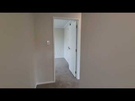 THIS PROPERTY IS A MUST TO VIEW! - Photo 5