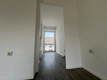 Schön geschnittene Maisonette-Wohnung mit Balkon und Garage in DU-Bergheim - Foto 4