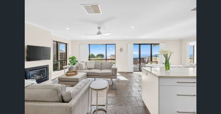 Coastal Comfort in the Heart of Encounter Bay - Photo 2