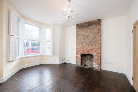 5 bedroom terraced house to rent - Photo 4