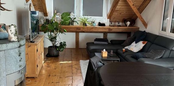 Gemütliche, gut gelegene Dachwohnung zu vermieten - Foto 2
