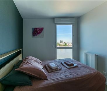 5 pièces - Meublé - 109,46 m² - 6ème étage - Colocation non autorisée - Photo 3