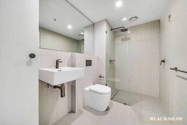 Discover Your New Home in the Heart of Belconnen Town Centre - Photo 1