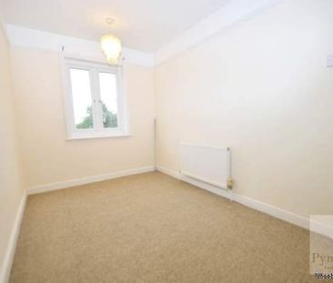 3 bedroom property to rent in Attleborough - Photo 6