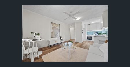 Renovated Top-Floor Apartment with Leafy Outlook & Oversized Garage - Photo 5