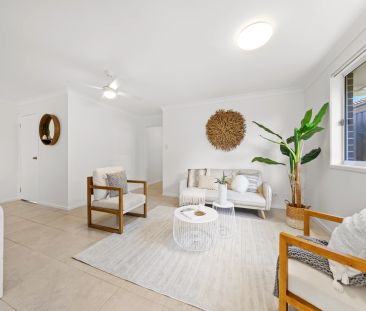 Stylish Family Home in Quiet Wadalba Location - Photo 4