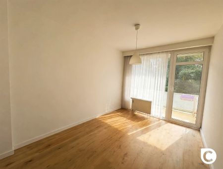 Appartement te huur in Berchem met 2 slaapkamers - foto 2