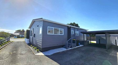 Bell Block - 2 Bedroom - Photo 4