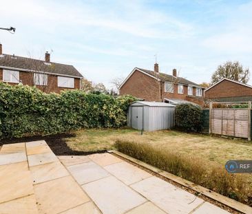 3 bedroom semi-detached house to rent - Photo 6