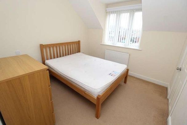 Goodchilds Gardens, Isleham, Ely, CB7 - Photo 1