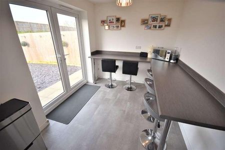 Peake Close, Sleaford, NG34 - Photo 5