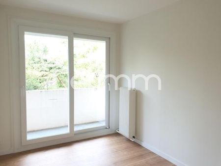 Location Appartement 4 pièces 72,72 m² - Photo 2