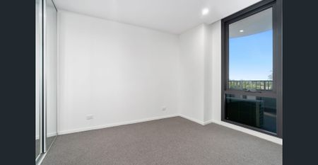 Superb, light filled 2 bedroom residence! - Photo 5