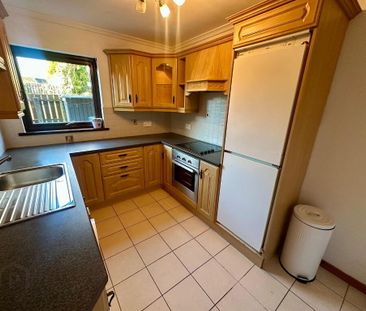 9a Barna Square, Rathcoole, Newtownabbey, BT37 9BY - Photo 4