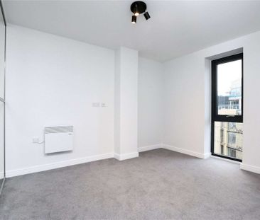 One bed apartment in popular Milliners development - Photo 4