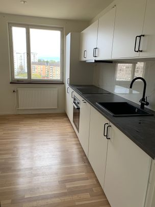 Farstaplan, Stockholm - Photo 1