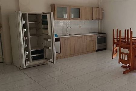 Studio/Γκαρσονιέρα για ενοικίαση Κέντρο (Ωραιόκαστρο) - Φωτογραφία 3