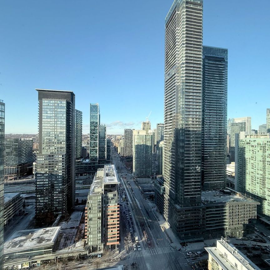 For Lease - 11 Brunel Court Unit# 4206, Toronto, Ontario - Photo 1