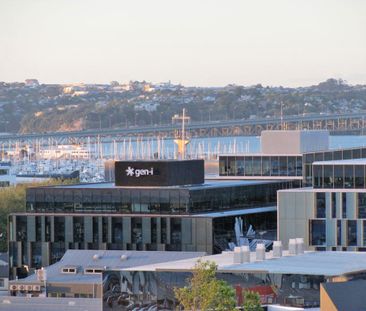 Apartment with a View! - Photo 6