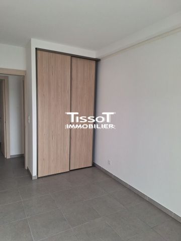 Location Appartement 3 pièces 72m² NIMES 30900 - Photo 4