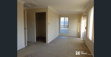 Stunning Family Home at 24 Parkview Drive, Springfield Lakes - Photo 2