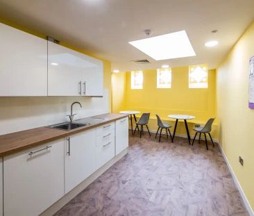 Bronze Studio - Photo 5