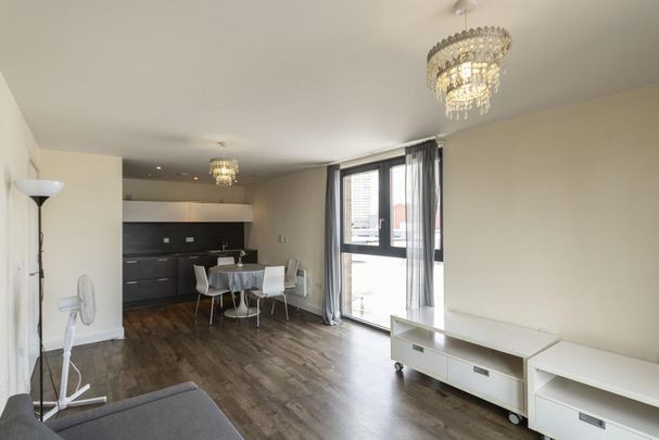 2 bedroom apartment to rent - Photo 1