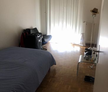 4 1/2 PIECES CONTEMPORAIN AU COEUR DE FLORISSANT - Photo 3