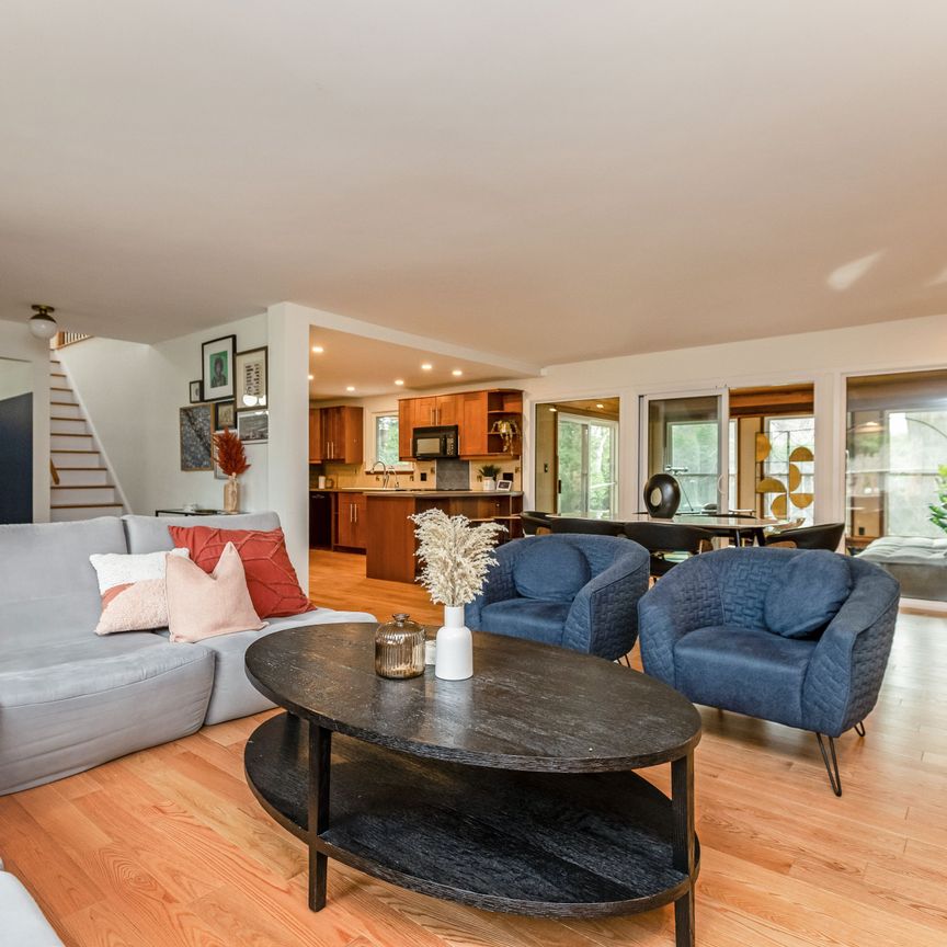 For Lease - 12 Pellan Crescent, Kanata, Ontario - Photo 1