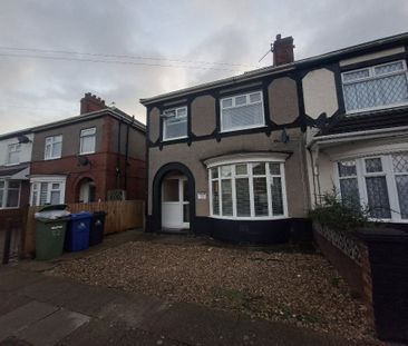 Colin Avenue, Grimsby - Photo 1