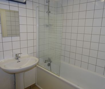 Location Appartement 3 pièces 73m² - Photo 5