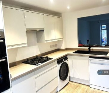 3 bedroom detached house to rent - Photo 6