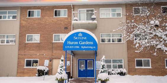 Huron Gardens Apartments - Photo 3