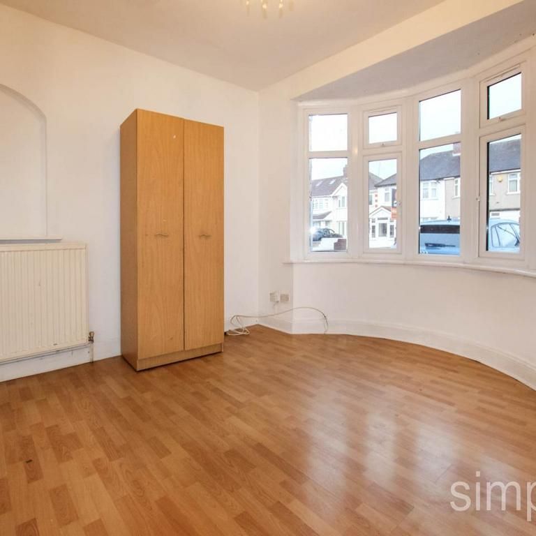 4 bedroom house to rent - Photo 1