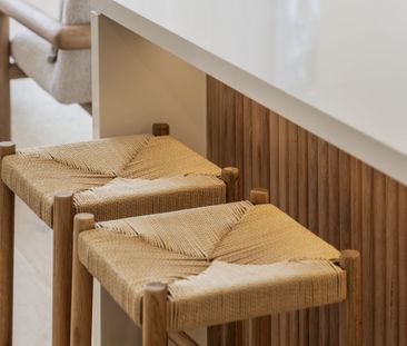 Designer Duplex In Prime Coastal Setting - Six Month Lease - Photo 3