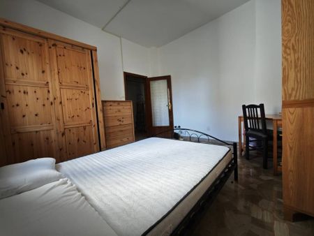 STANZA MATRIMONIALE AD USO SINGOLO ZONA STAZIONE AV - Photo 3