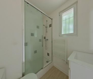 Location Appartement 1 pièce 22m² CHATELLERAULT 86100 - Photo 3